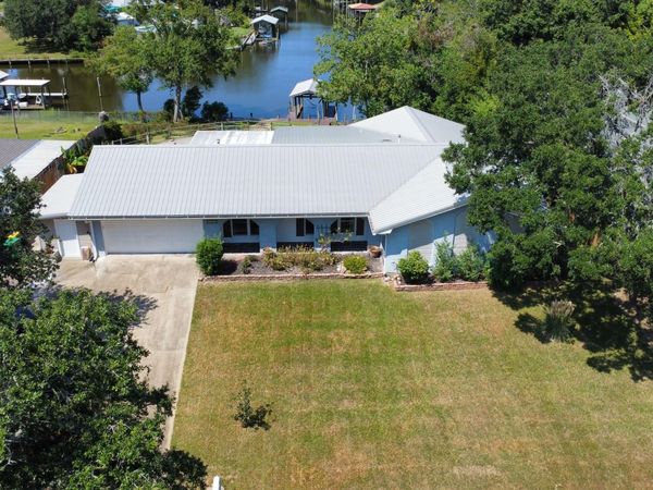 6009 Switzer Cove, Ocean Springs, MS 39564