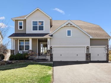 1608 Aspen Drive, Carver, MN 55315