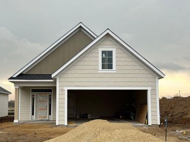 1805 Lynx Place SE, Pine Island, MN 55963