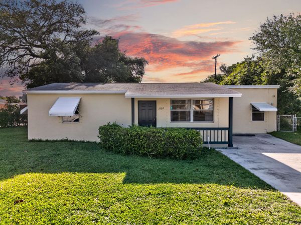 3107 Avenue F, Riviera Beach, FL 33404