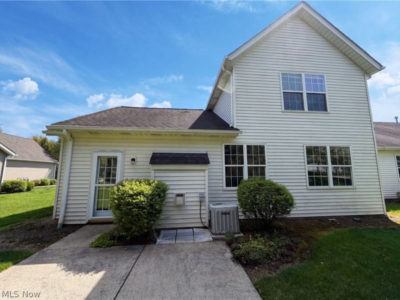 8757 Roberts Court, Olmsted Falls, OH 44138 Photo 18