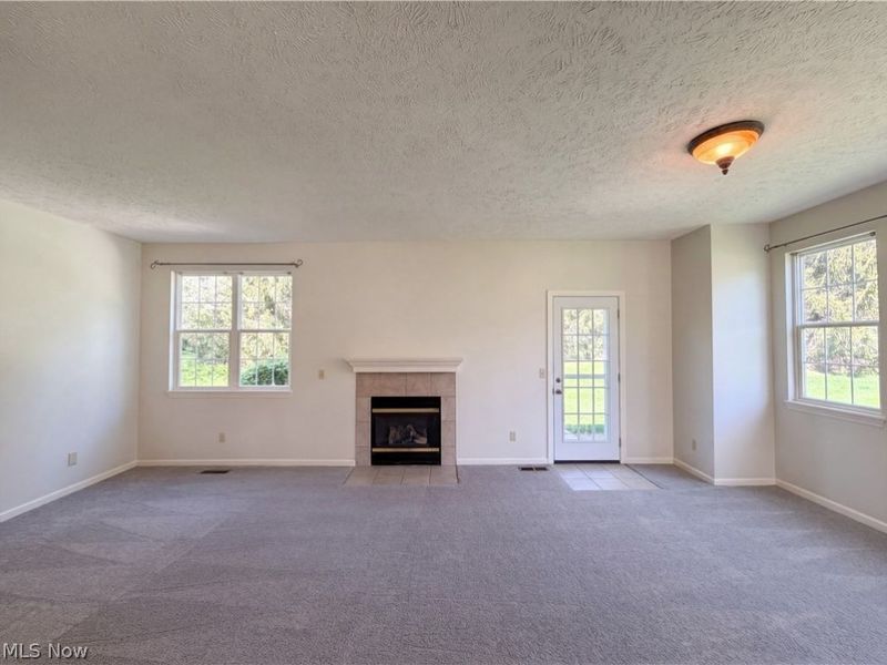 8757 Roberts Court, Olmsted Falls, OH 44138 Photo 9