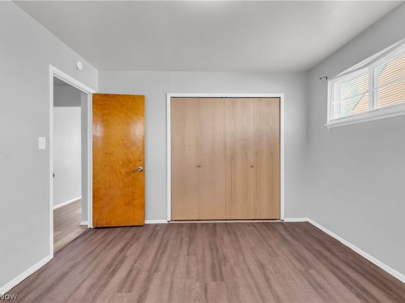 17401 Wayne Drive, Cleveland, OH 44128 Photo 12