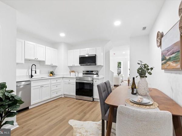 822 E NORTH AVENUE, BALTIMORE, MD 21202
