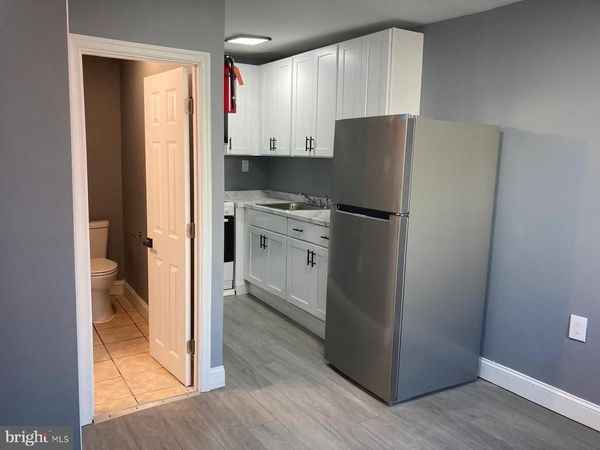 PHILADELPHIA, PA 19142