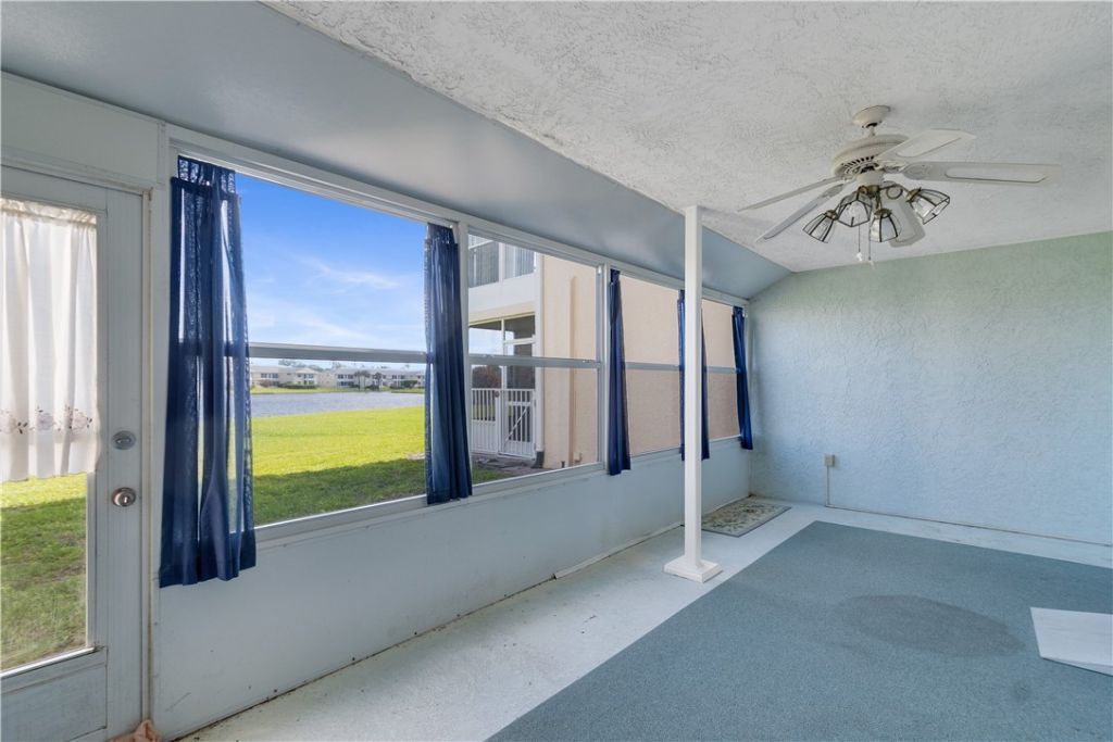 356 Grove Isle Circle, Unit 356, Vero Beach, FL 32962 Photo