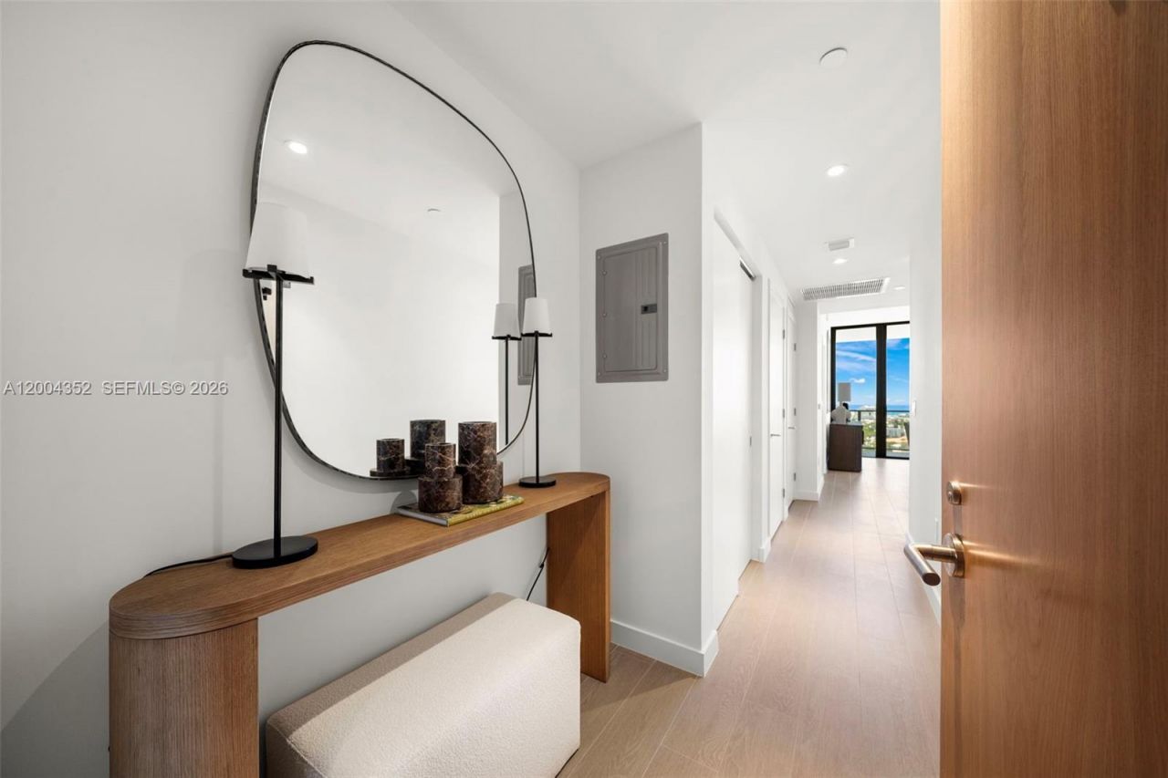 500 Alton Rd, Unit 1707, Miami Beach, FL 33139 Photo