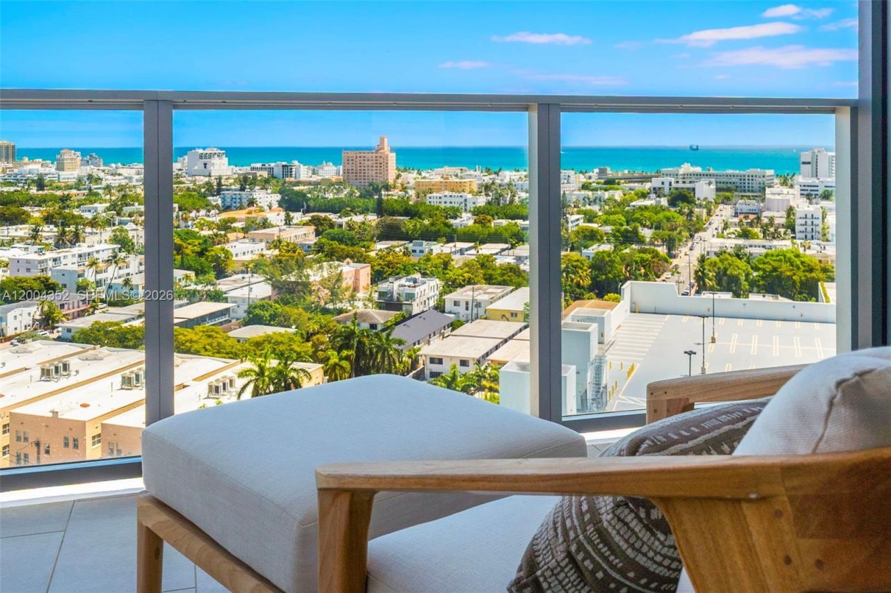 500 Alton Rd, Unit 1707, Miami Beach, FL 33139 Photo