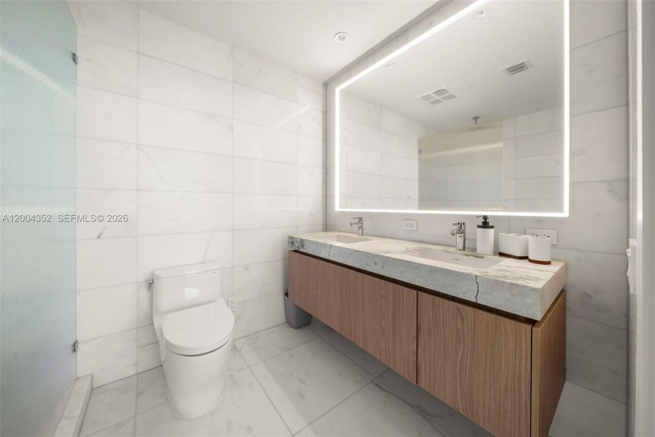 500 Alton Rd, Unit 1707, Miami Beach, FL 33139 Photo