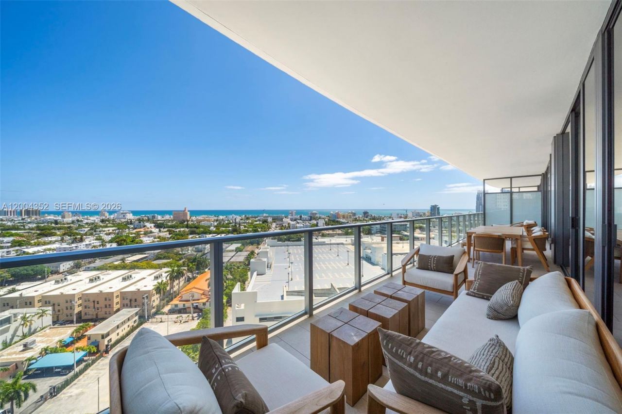 500 Alton Rd, Unit 1707, Miami Beach, FL 33139 Photo