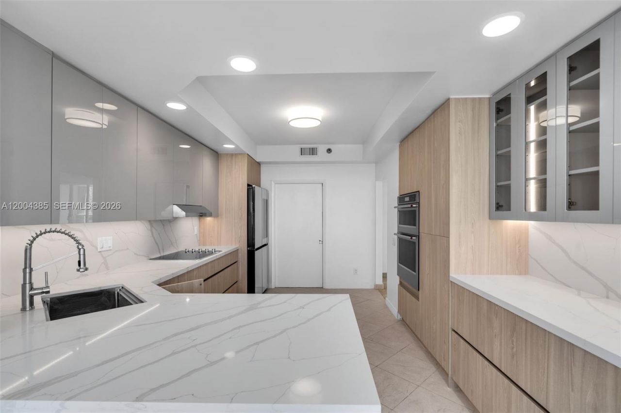 21150 E Point Pl , Unit 904, Aventura, FL 33180 Photo