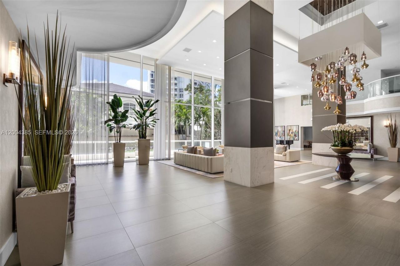 21150 E Point Pl , Unit 904, Aventura, FL 33180 Photo