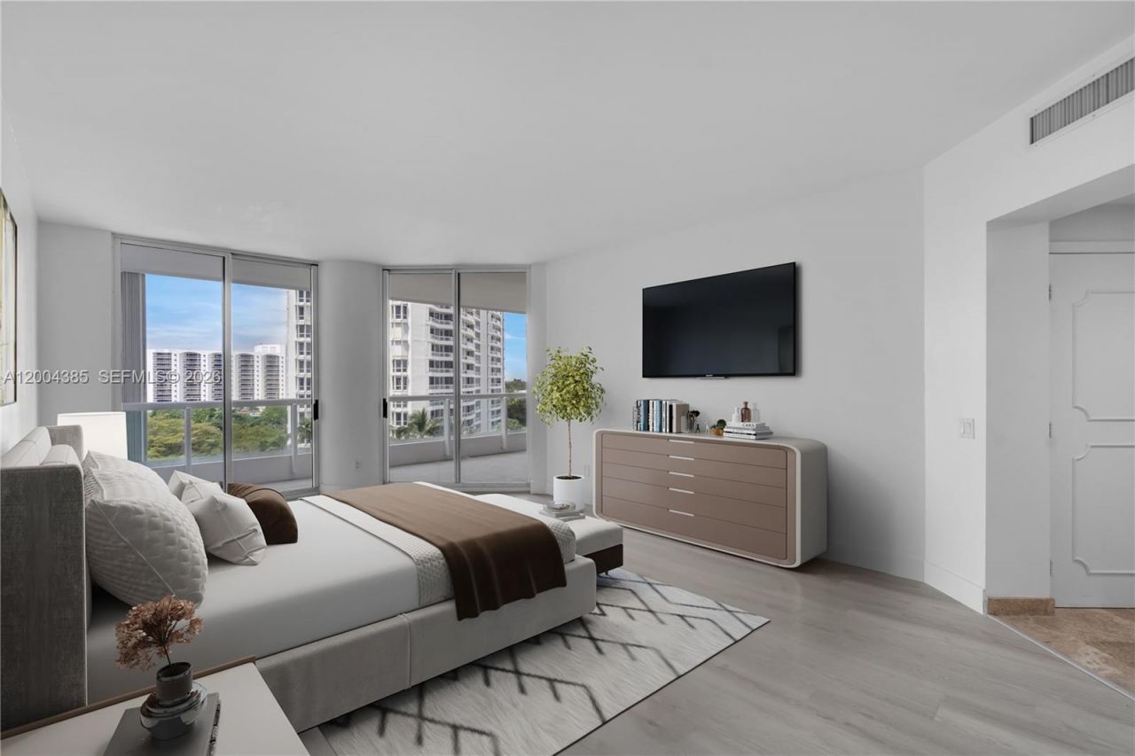 21150 E Point Pl , Unit 904, Aventura, FL 33180 Photo