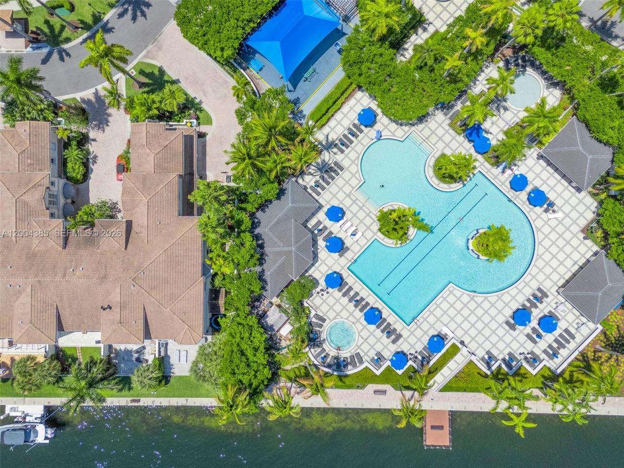 21150 E Point Pl , Unit 904, Aventura, FL 33180 Photo