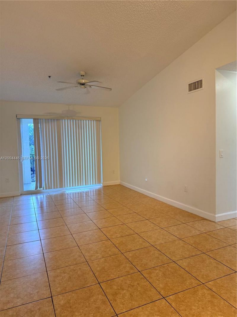 2200 E Preserve Way, Unit 301, Miramar, FL 33025 Photo