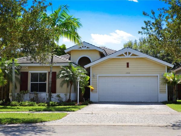 3488 NE 1st St , Unit 3488, Homestead, FL 33033