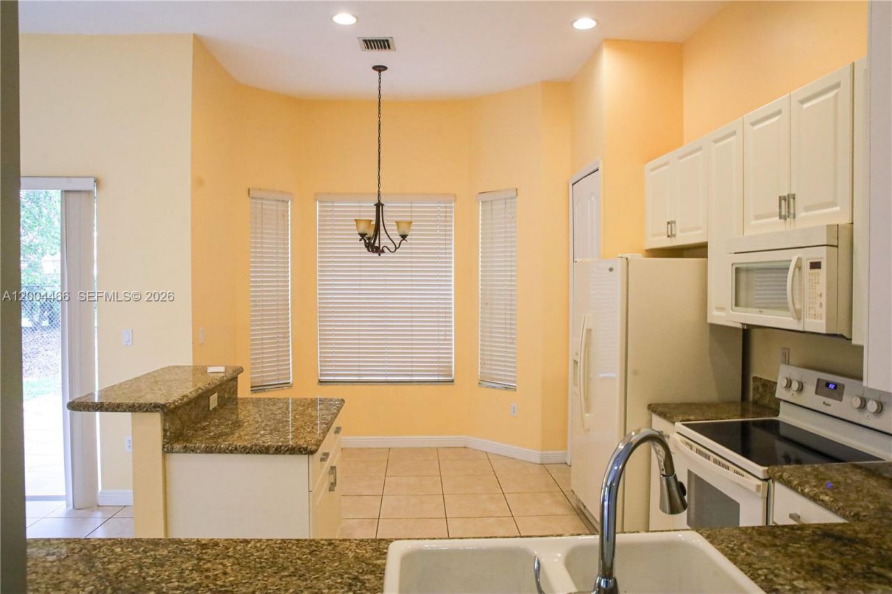 3488 NE 1st St, Unit 3488, Homestead, FL 33033 Photo