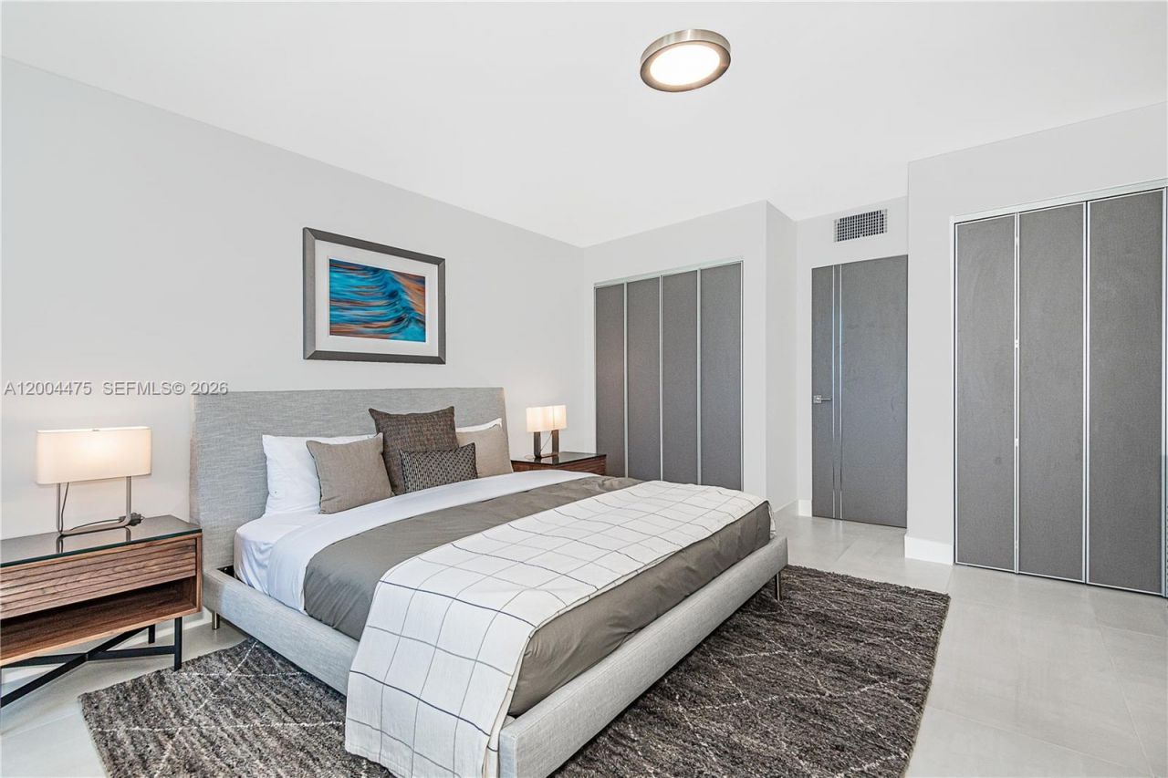 2301 Collins Ave , Unit 1440, Miami Beach, FL 33139 Photo