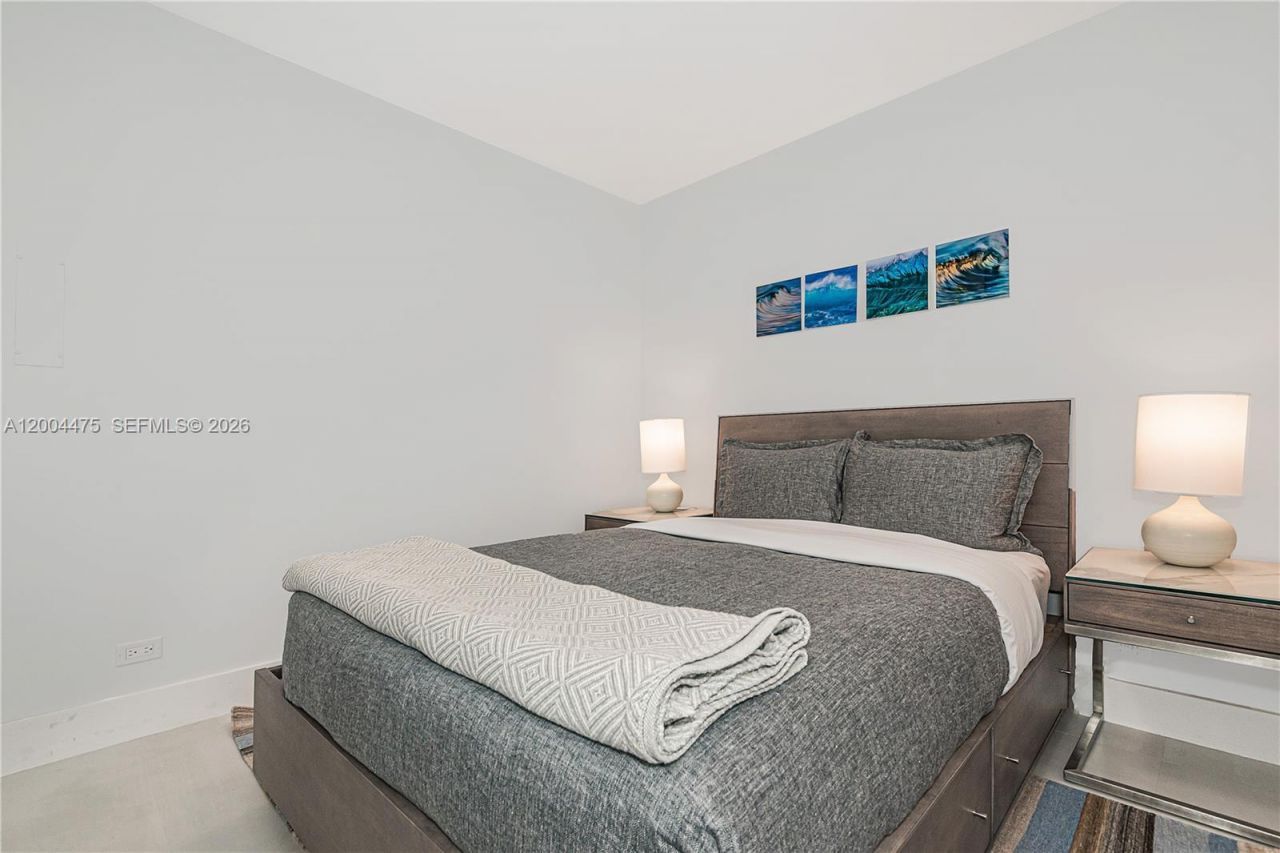 2301 Collins Ave , Unit 1440, Miami Beach, FL 33139 Photo