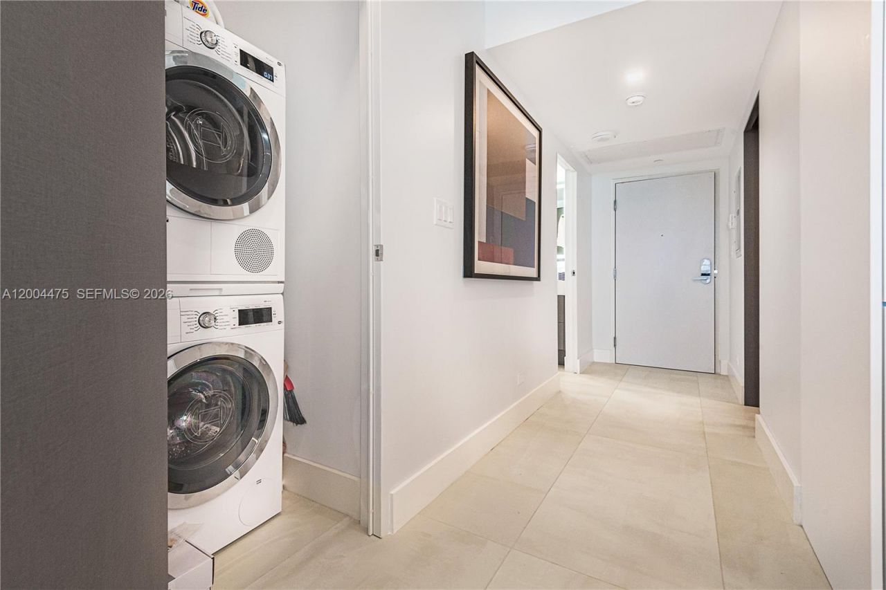 2301 Collins Ave , Unit 1440, Miami Beach, FL 33139 Photo