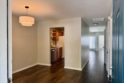 7840 Park Gate Drive photo 4