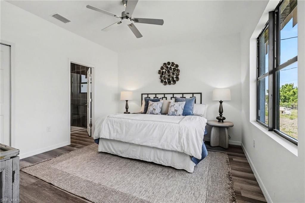 1727 NE 12th Ter, Cape Coral, FL 33909 Photo