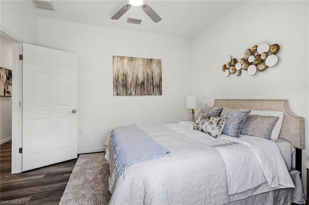 1727 NE 12th Ter, Cape Coral, FL 33909 Photo