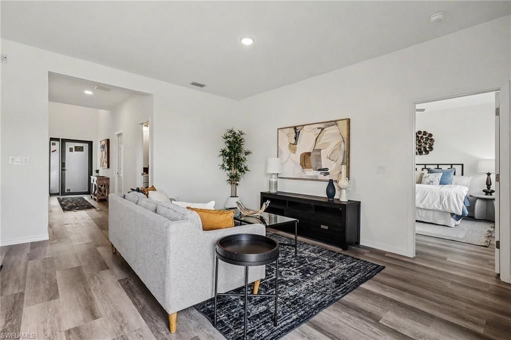 1727 NE 12th Ter, Cape Coral, FL 33909 Photo