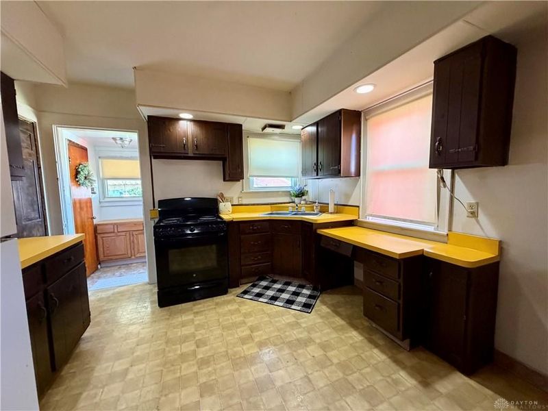 107 S Riverside Drive Drive, New Miami, OH 45011 Photo 11