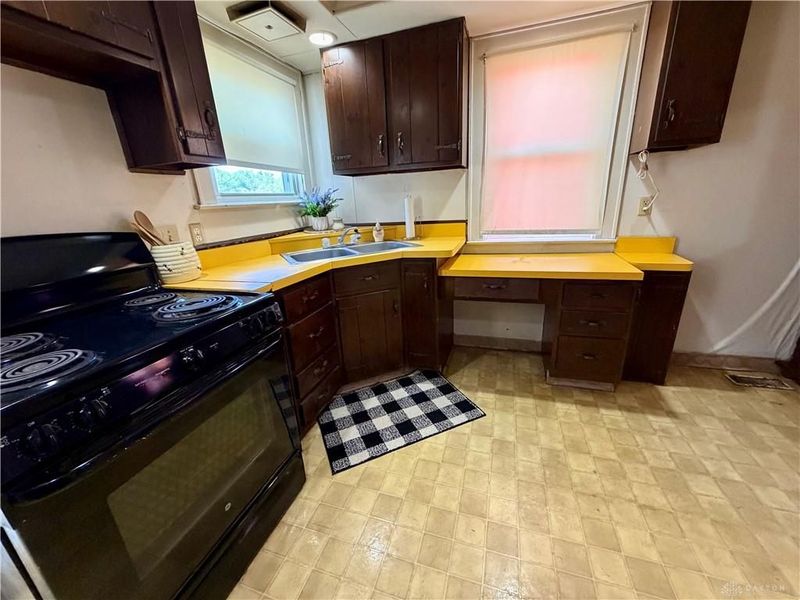 107 S Riverside Drive Drive, New Miami, OH 45011 Photo 14