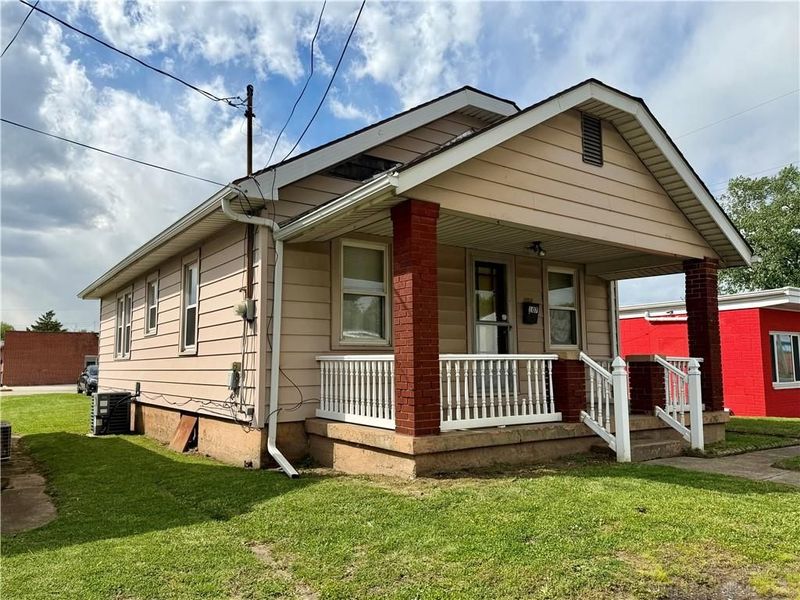 107 S Riverside Drive Drive, New Miami, OH 45011 Photo 5