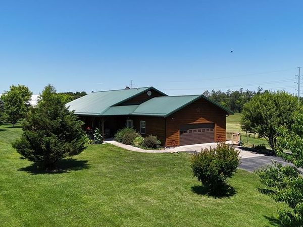 748A Inlow Avenue, Peebles, OH 45660