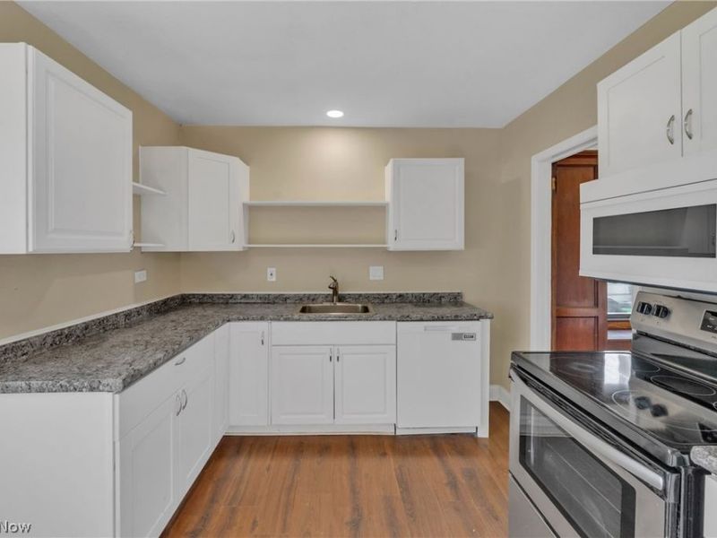 1381 S Green Road, South Euclid, OH 44121 Photo 11