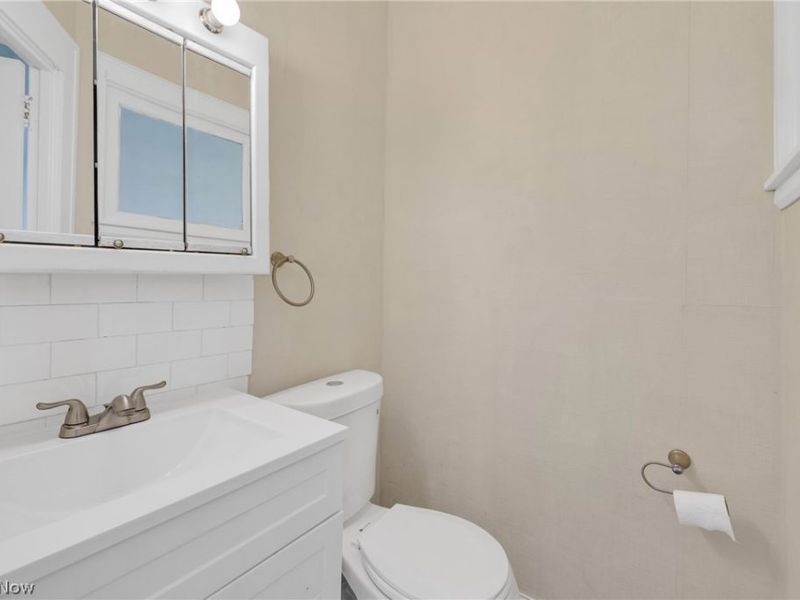 1381 S Green Road, South Euclid, OH 44121 Photo 14