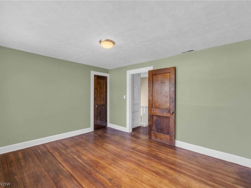 1381 S Green Road, South Euclid, OH 44121 Photo 16