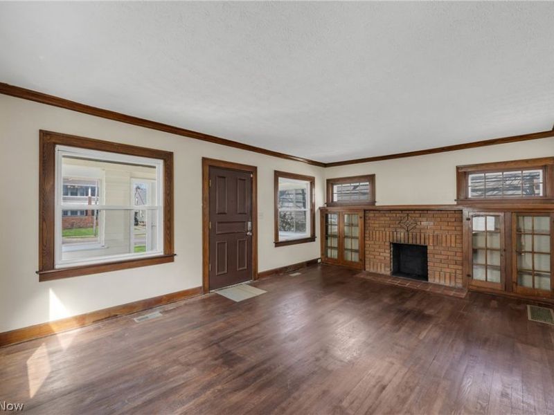 1381 S Green Road, South Euclid, OH 44121 Photo 5