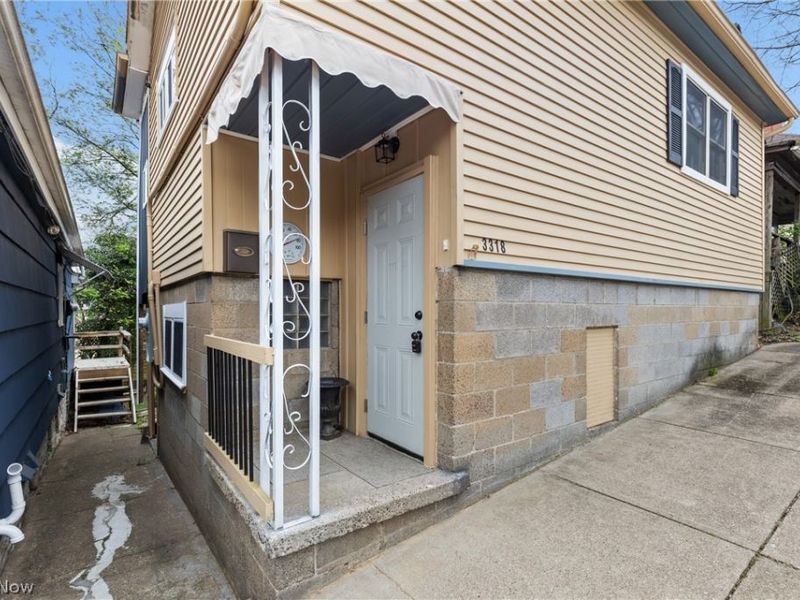 3318 Washington Street, Bellaire, OH 43906 Photo 3