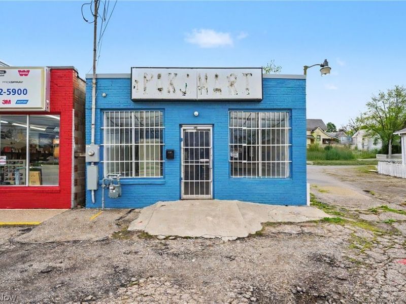 910 Erie Street S, Massillon, OH 44646 Photo 1