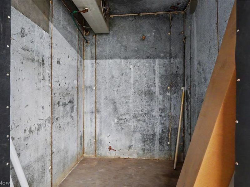 910 Erie Street S, Massillon, OH 44646 Photo 11