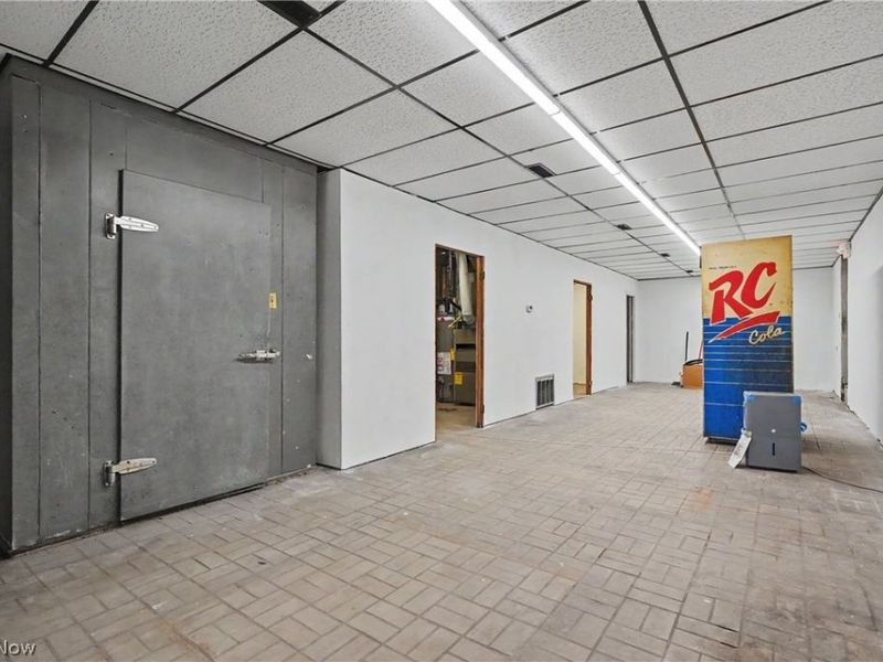 910 Erie Street S, Massillon, OH 44646 Photo 7