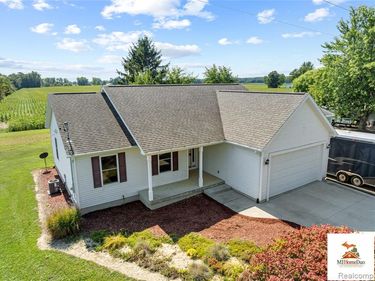 8110 Middleton Road, Venice Twp, MI 48817