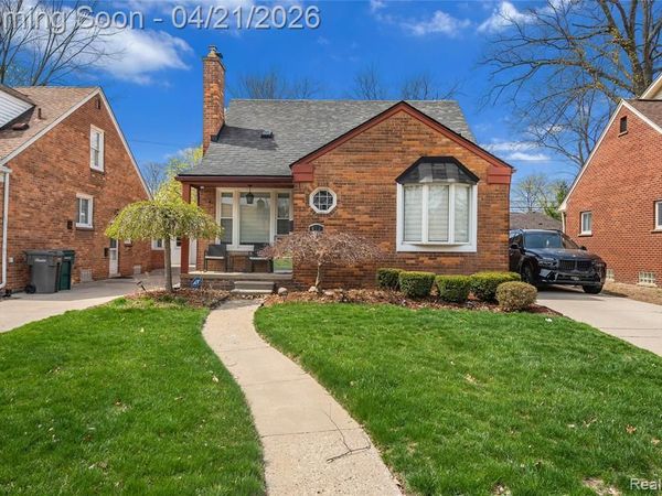 611 Highview Street, Dearborn, MI 48128