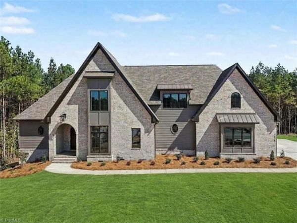 7685 Manderley Drive, Oak Ridge, NC 27310