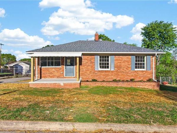 1307 Fairview Street , Greensboro, NC 27405