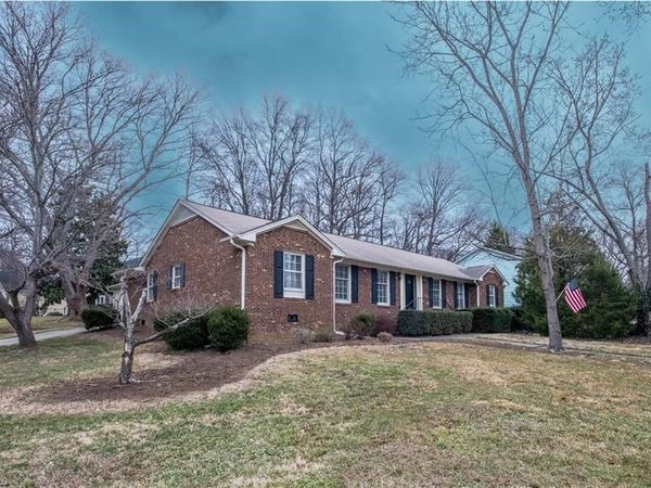 3504 Redington Drive , Greensboro, NC 27410