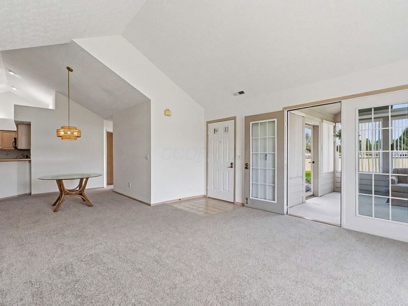 7004 Gardeners Path Way, Reynoldsburg, OH 43068 Photo 19