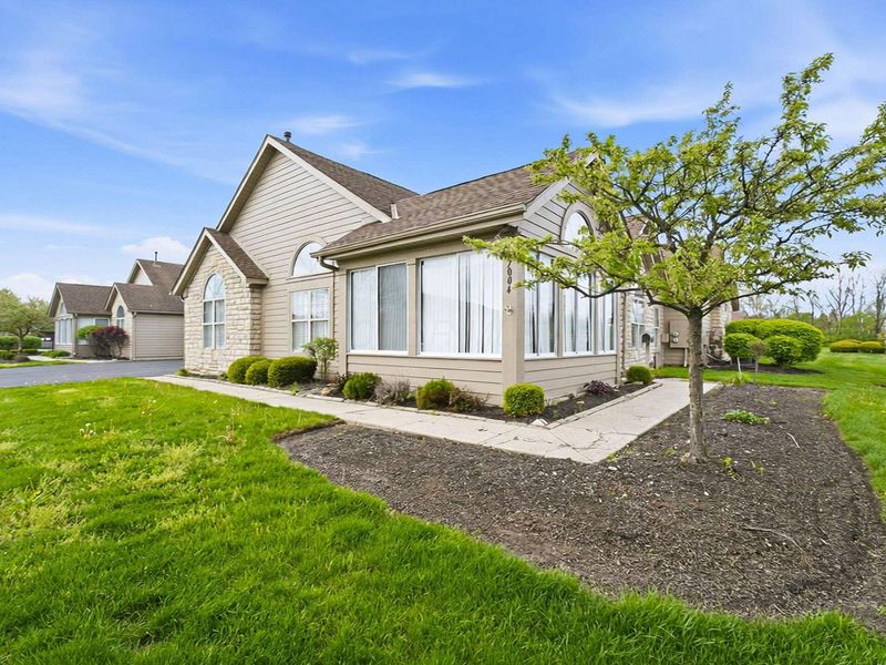 7004 Gardeners Path Way, Reynoldsburg, OH 43068 Photo 6