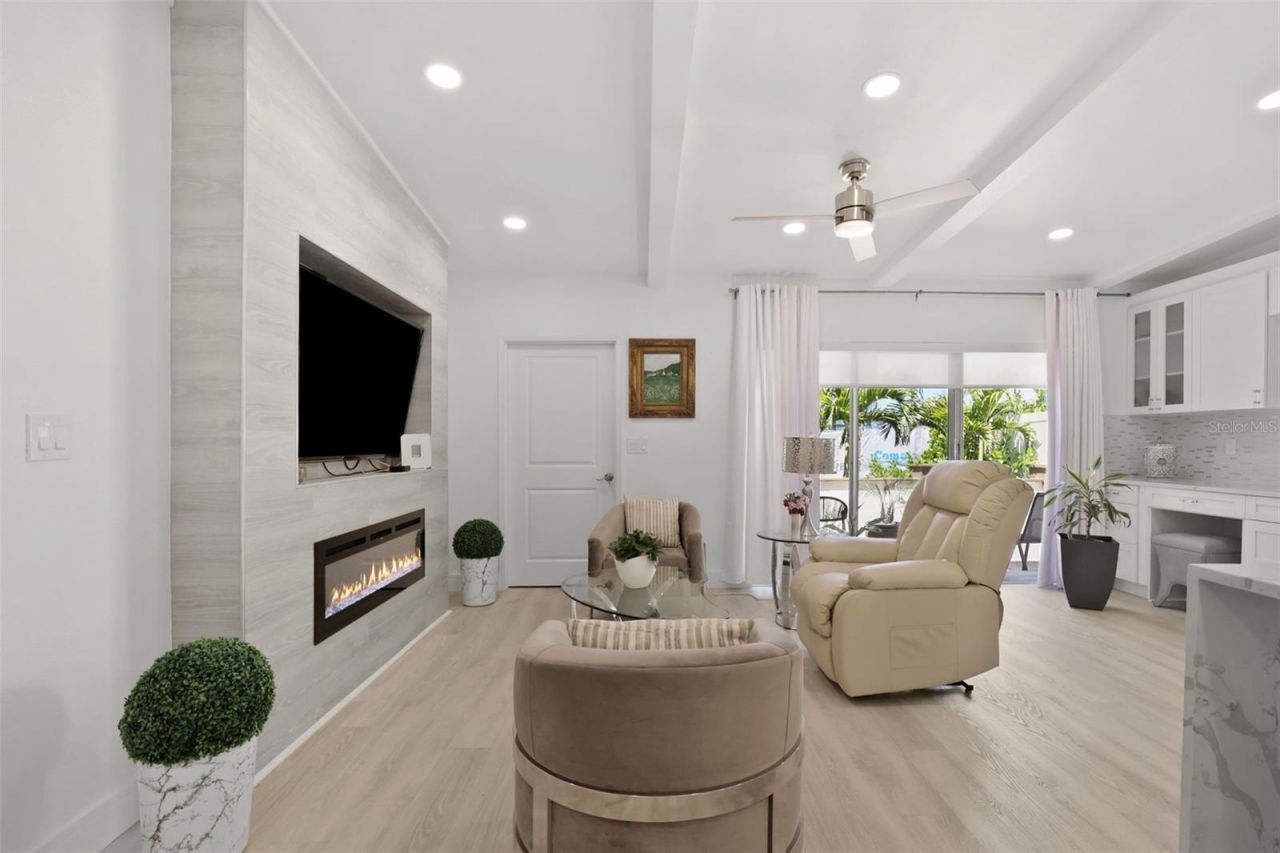 25 Sandpiper Road, Tampa, FL 33609 Photo