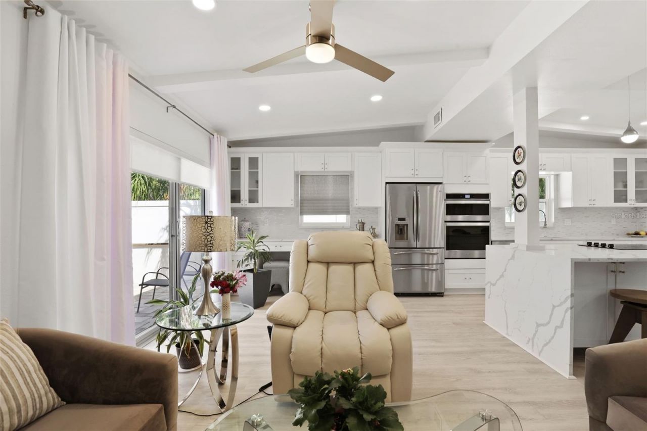 25 Sandpiper Road, Tampa, FL 33609 Photo