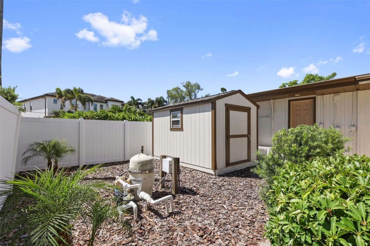 25 Sandpiper Road, Tampa, FL 33609 Photo